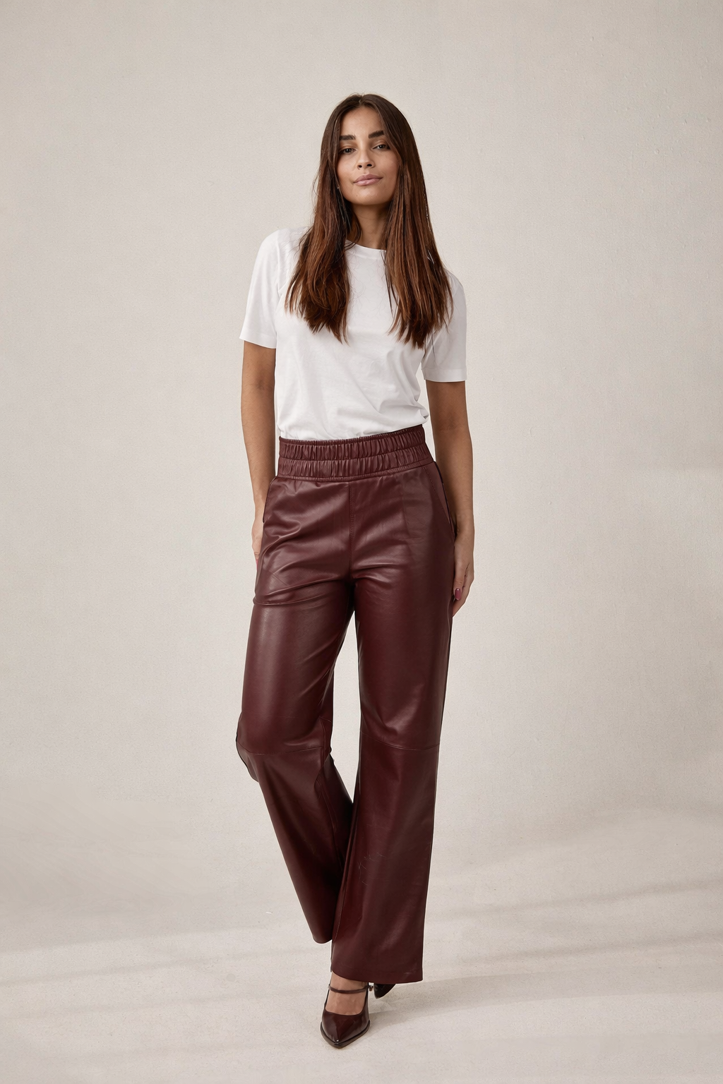 Calça Elástico Reta Marsala