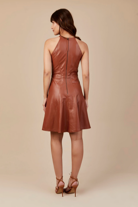 VESTIDO TRAPEZIO CARAMELO