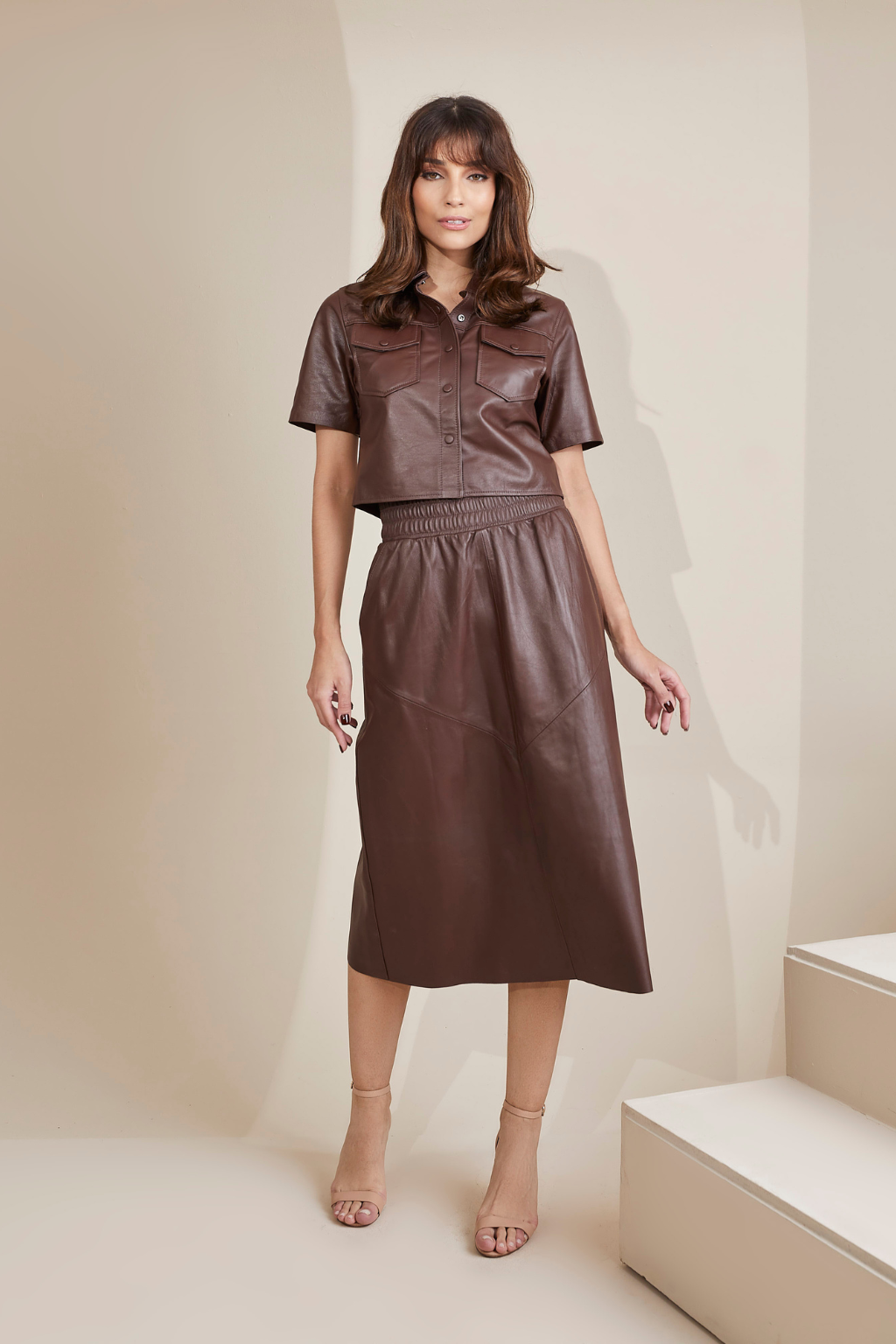 CAMISA CROPPED MARROM CHOCOLATE