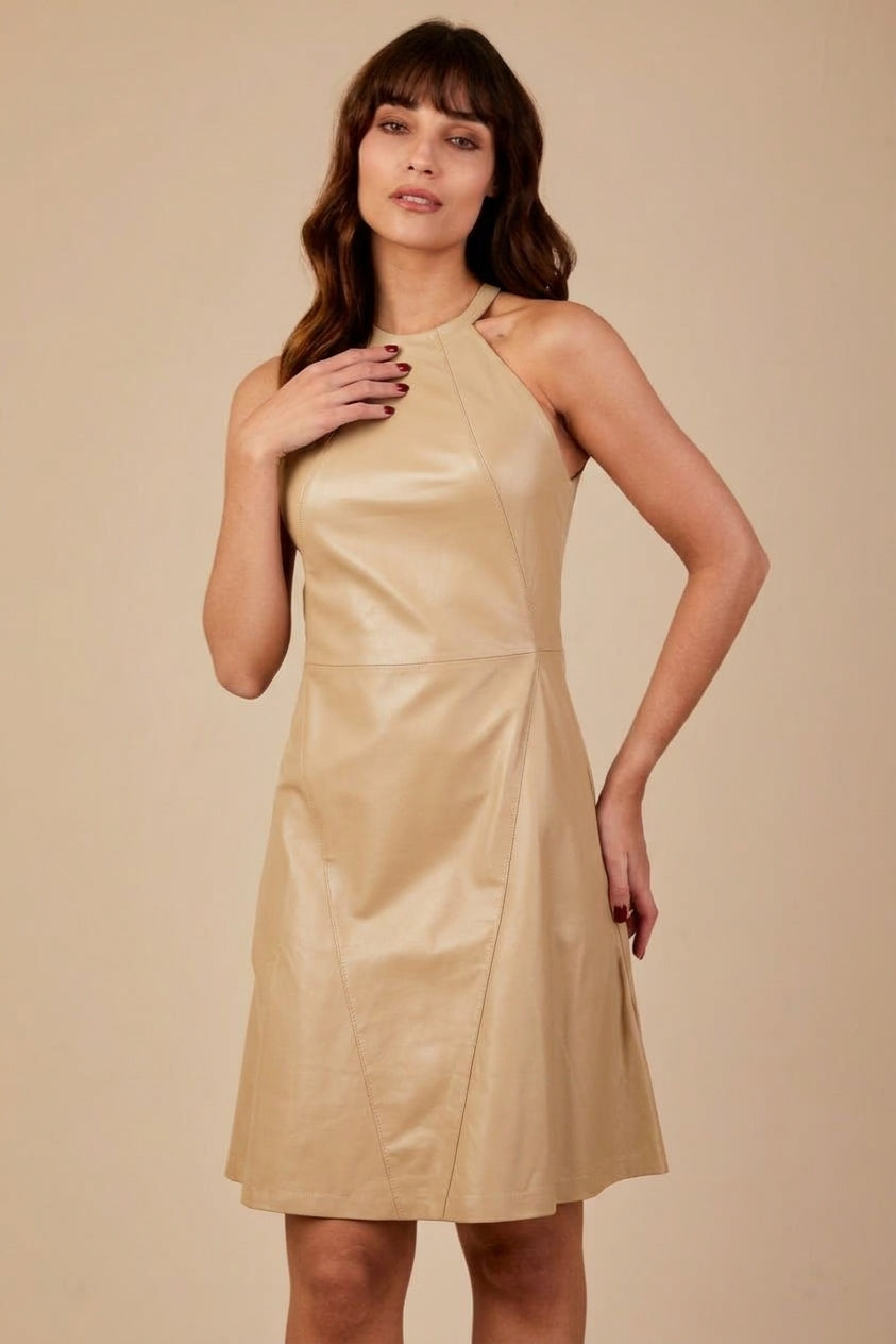VESTIDO TRAPEZIO AVELÃ
