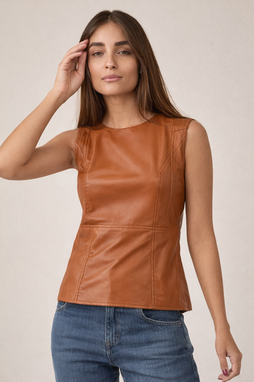 Blusa Regata Couro Caramelo