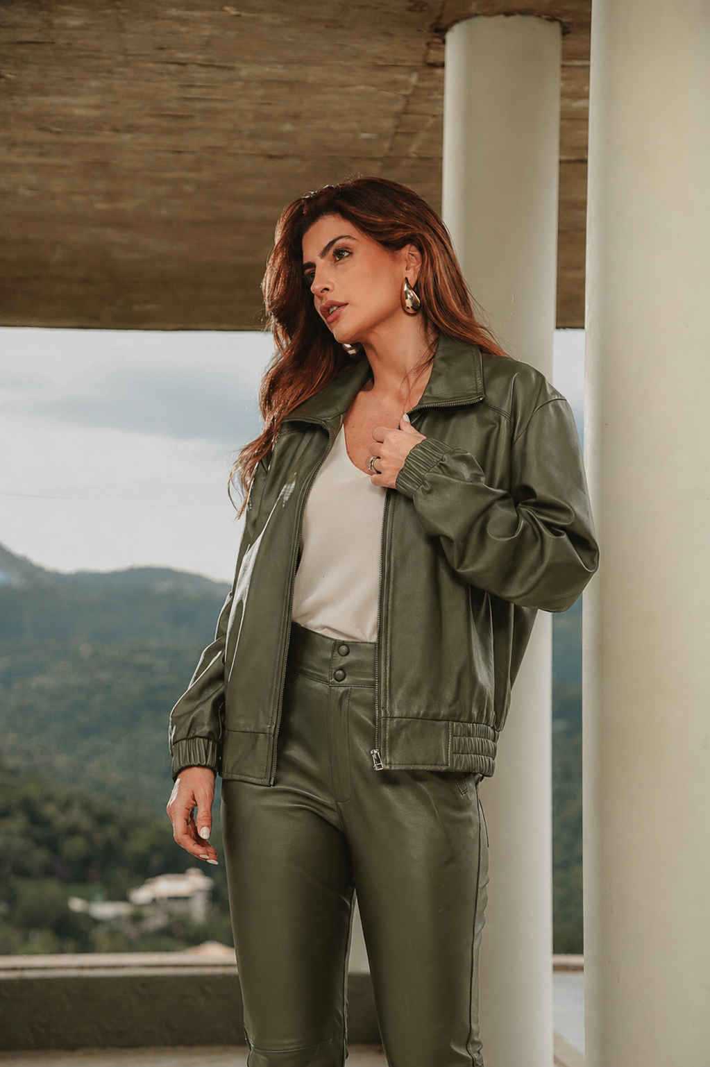 Jaqueta Bomber Verde Militar