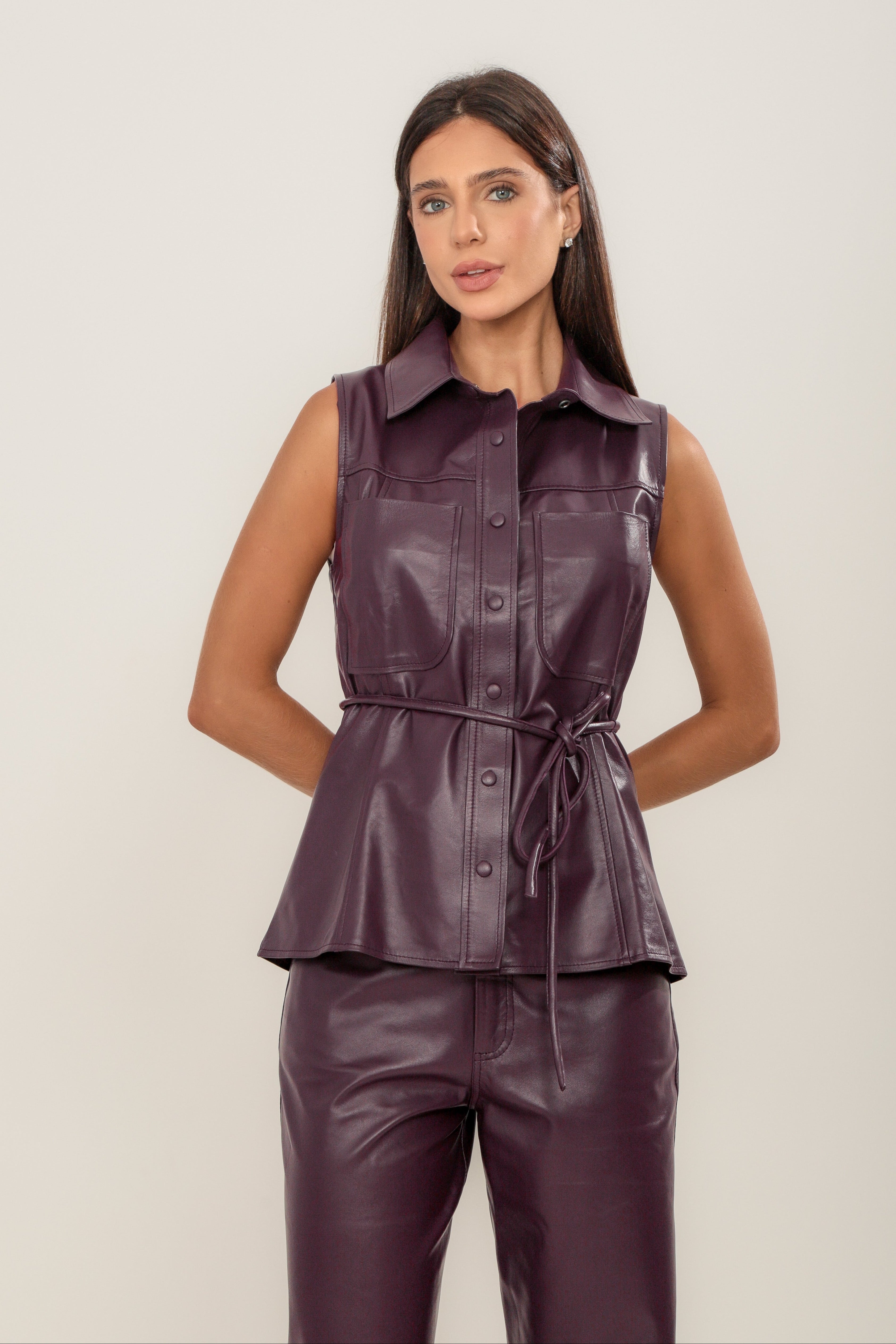 COLETE COURO CORDÃO BERINJELA