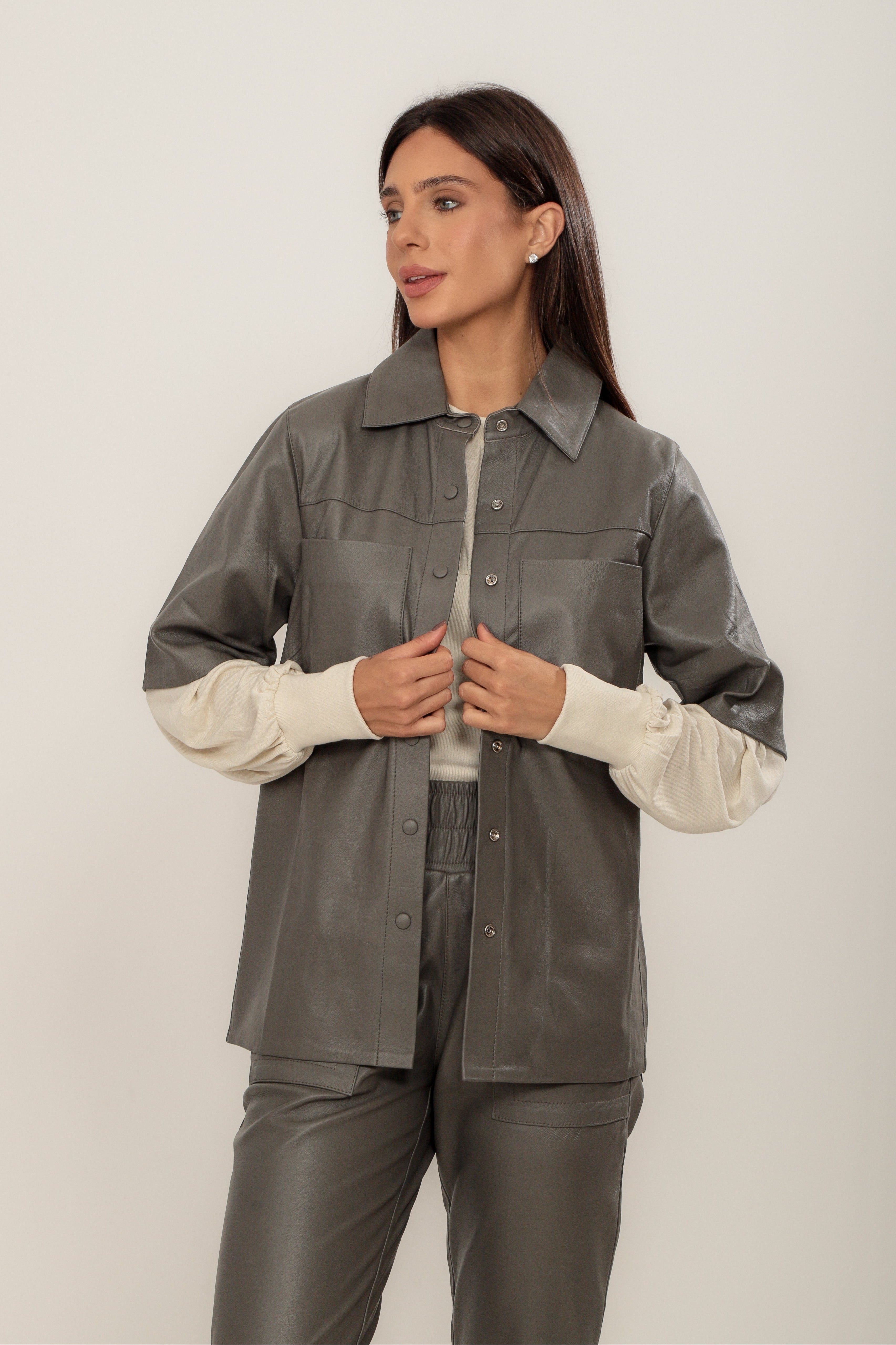 Camisa Couro Longa Cinza