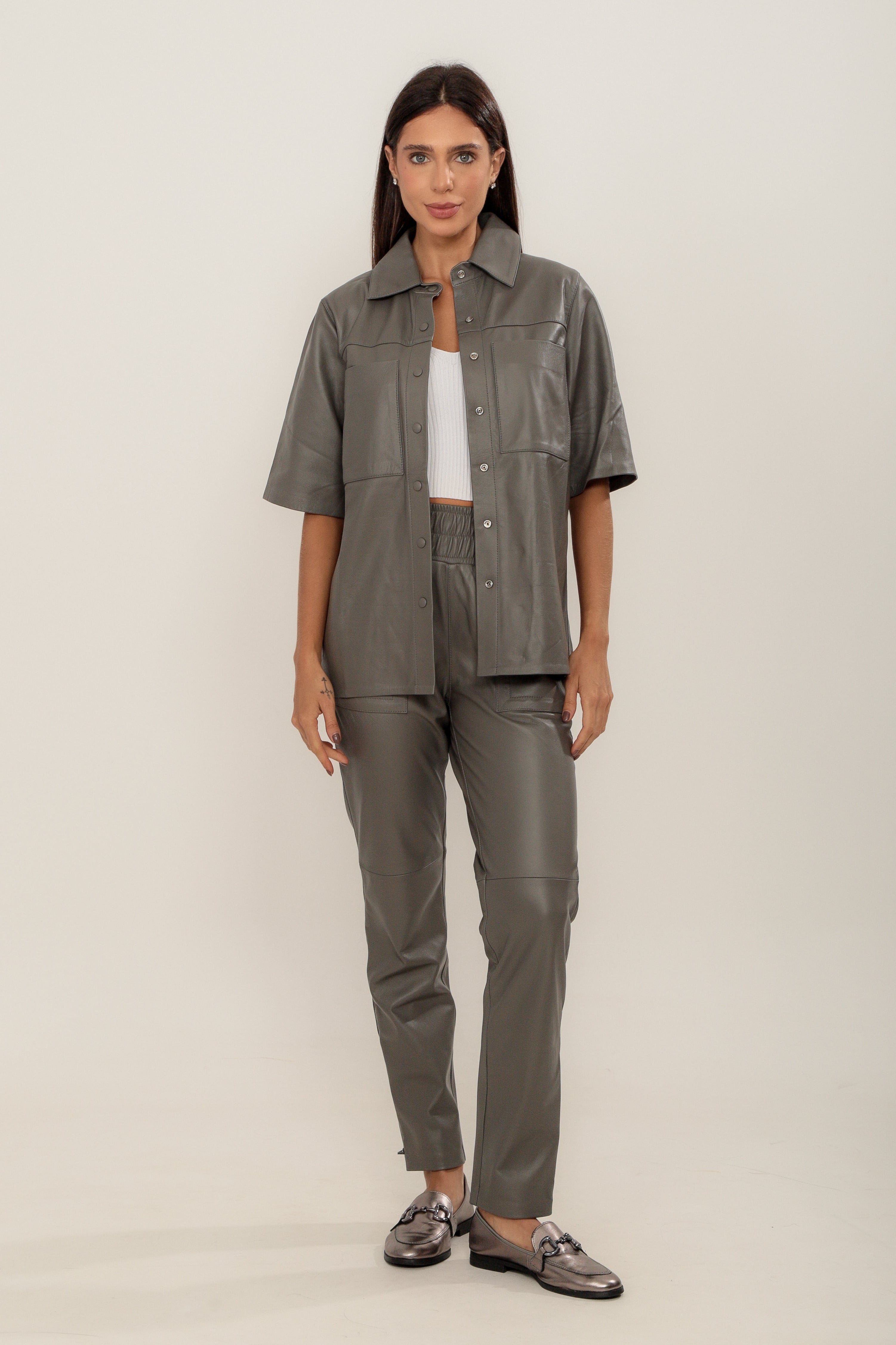 Camisa Couro Longa Cinza