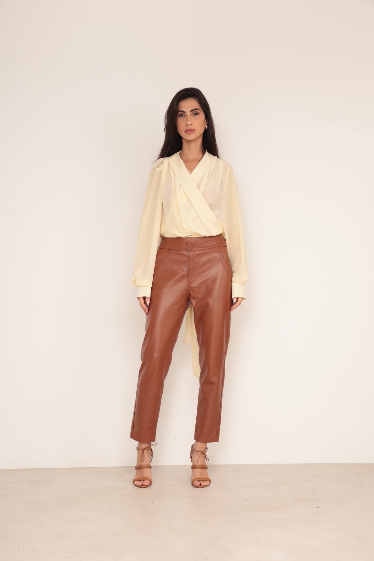 Calça Alfaiataria Elástico - Caramelo