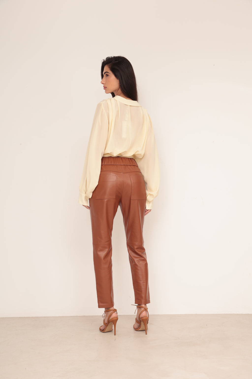 Calça Alfaiataria Elástico - Caramelo