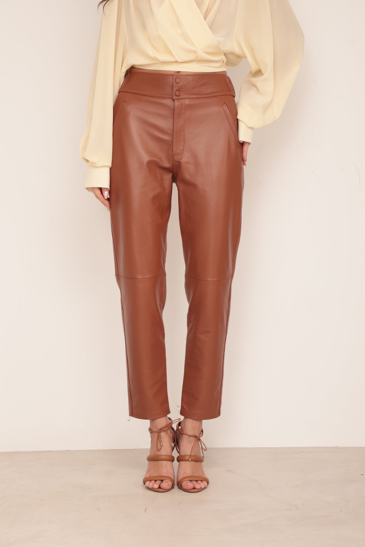 Calça Alfaiataria Elástico - Caramelo