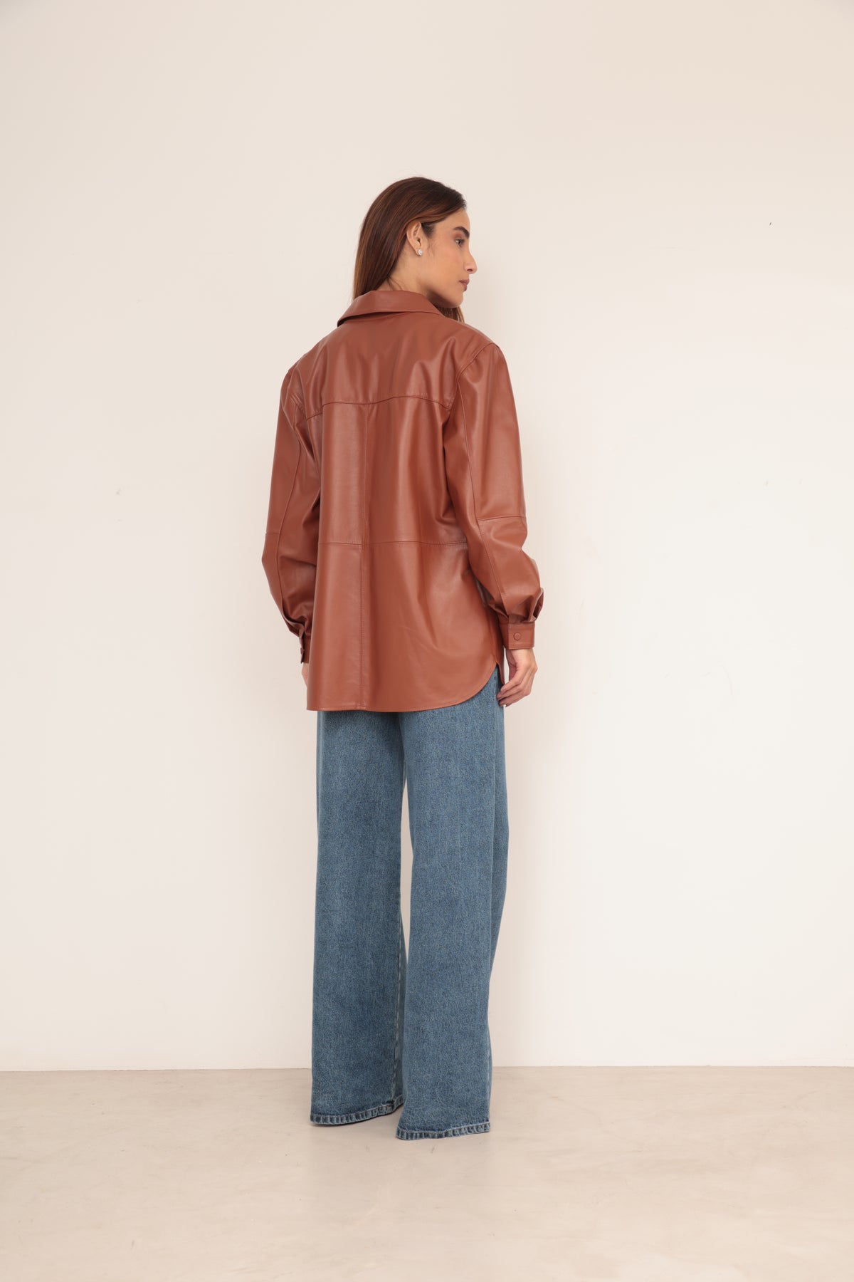 Camisa over Caramelo