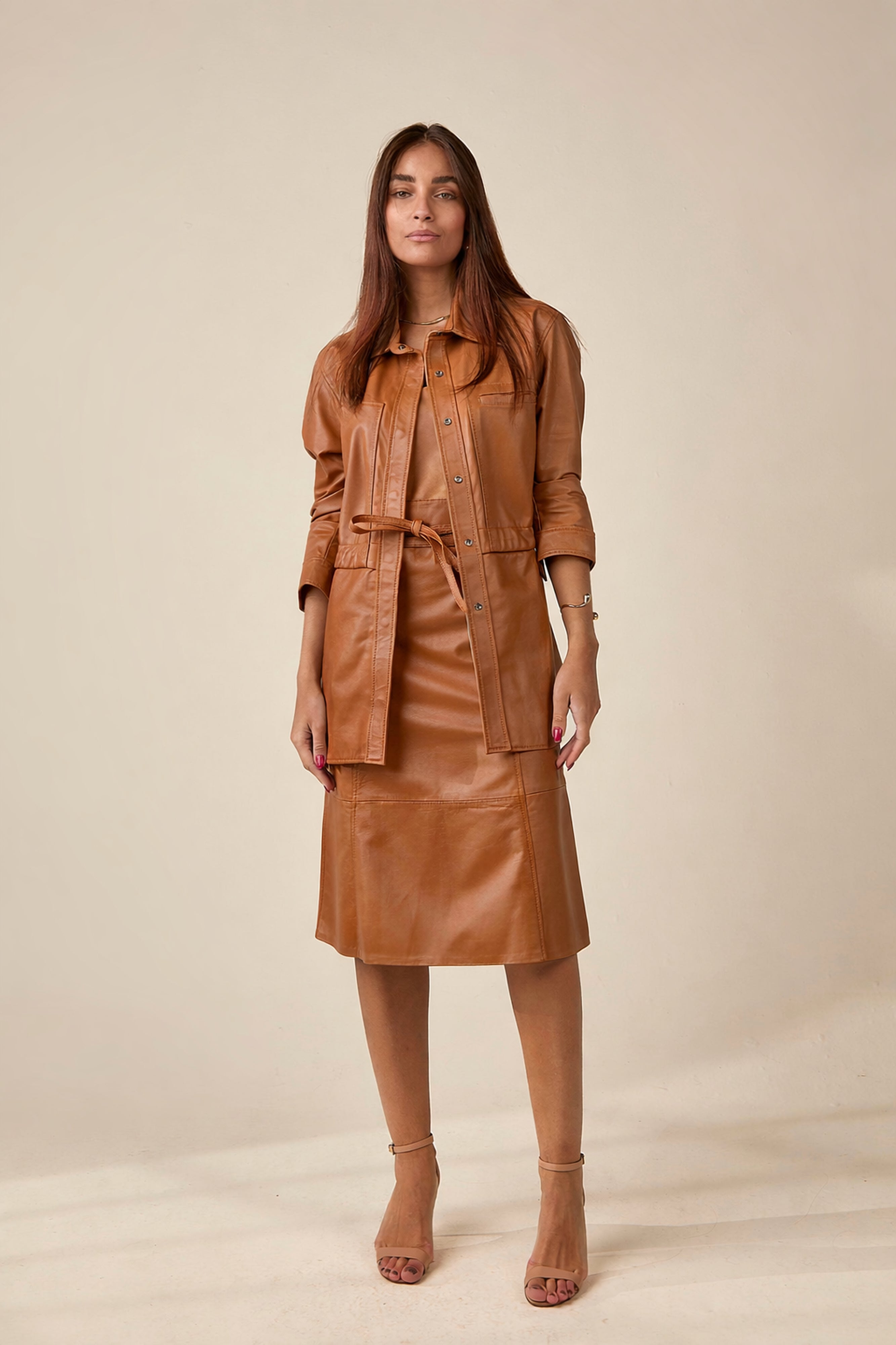 JAQUETA PARKA CARAMELO