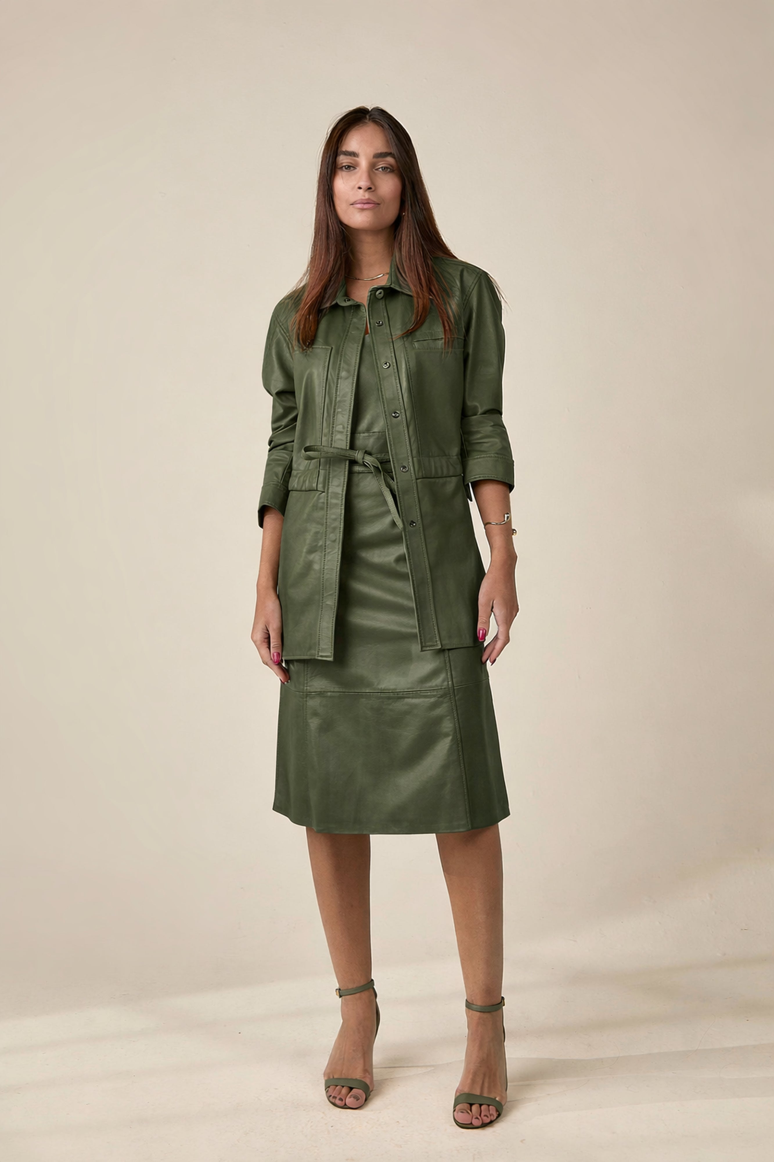 JAQUETA PARKA VERDE MILITAR